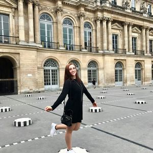 Meet your Posher, Lizzy